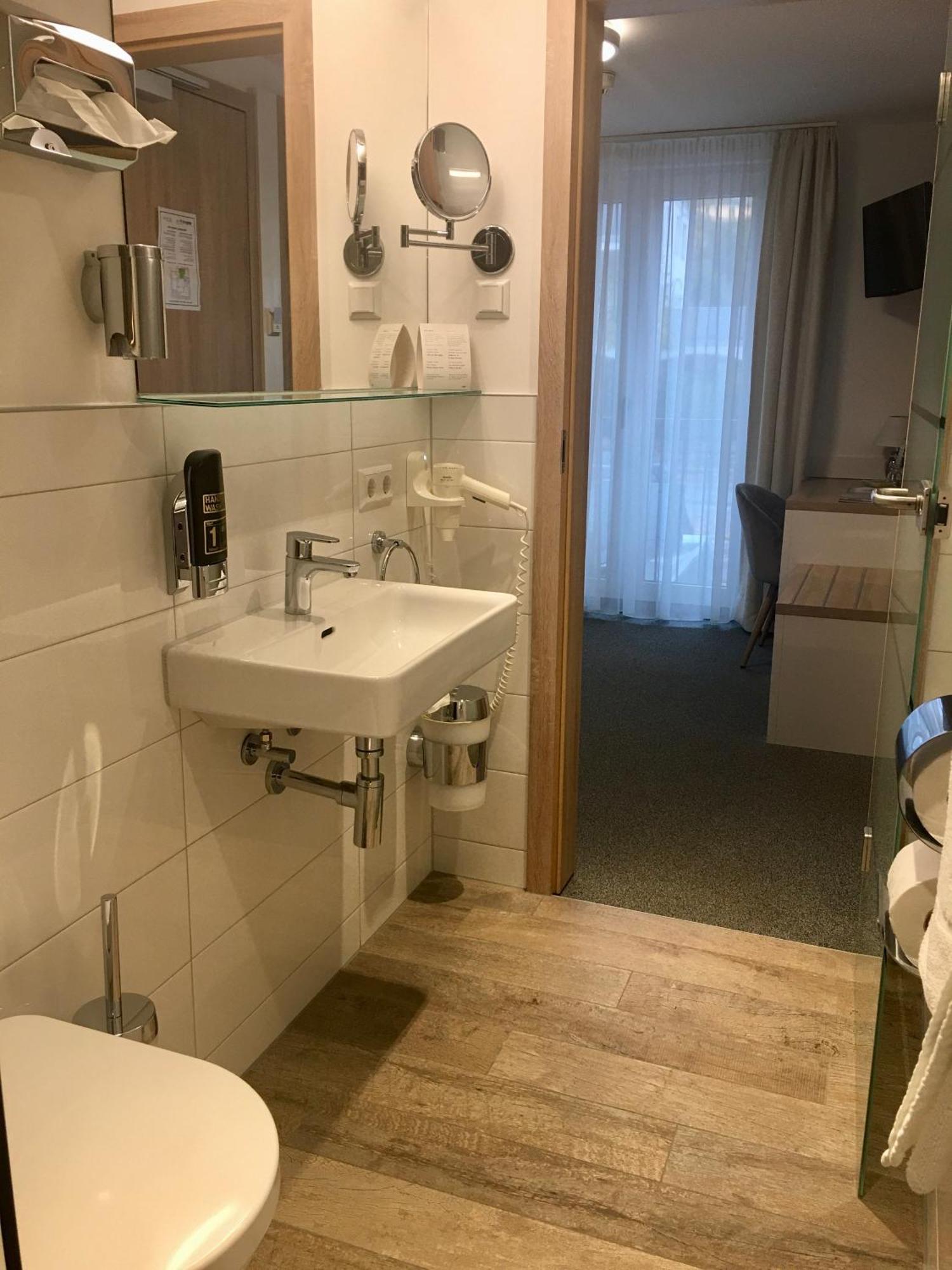 לינדאו Hotel Und Pension Seereich חדר תמונה